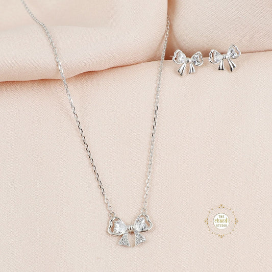 Sparkling Silver Dazzling Love Knot Necklace with Earring