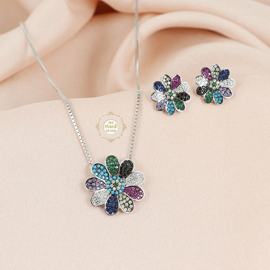 Sparkling Silver Chromatic Petals Necklace with Earring