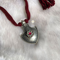 Royal Shield Thread Necklace