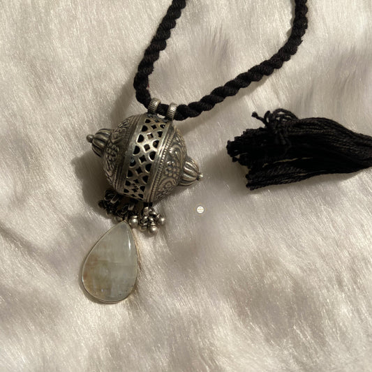 Jharokha Taweez Ghungroo Necklace