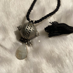 Jharokha Taweez Ghungroo Necklace