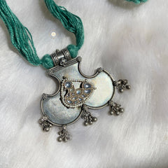 Ruhani Threads Necklace