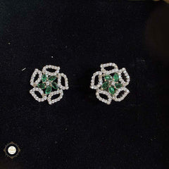 Sparkling Silver Emerald Glow Necklace with Earring