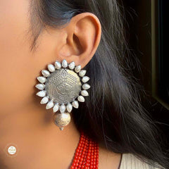 Sterling Silver Hand Carved Coral-Pearl Durga Necklace set