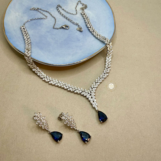 Sparkling Silver Celestial Blue Necklace Set