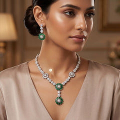 Sparkling Silver Aqua Dew Necklace Set