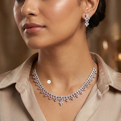 Sparkling Silver Petal Glow Necklace Set