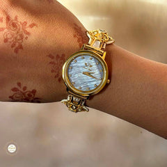 Kundan Delight Timeless Women Watch