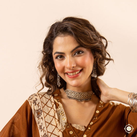 Chitai Thread Necklace