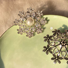 Sparkling Silver Flower Brooch