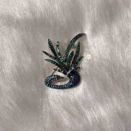 Sparkling Silver Blue Majesty Brooch