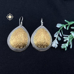 Noor Lightweight Hand Engraved Earring Dual Tone