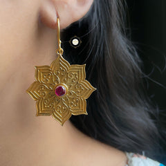 Full Gold Ripple Mandala Earring