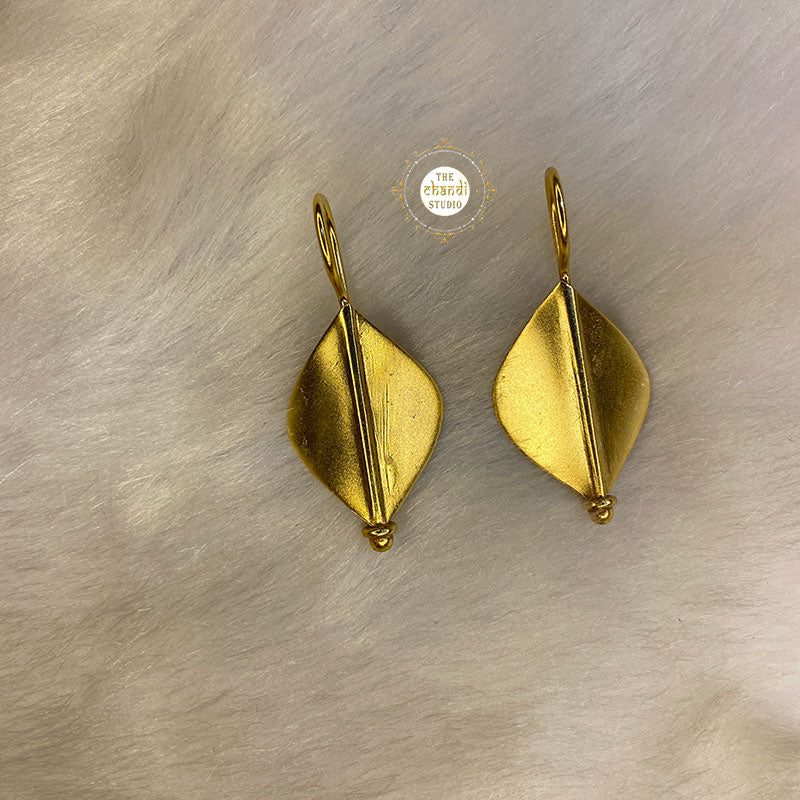 Full Gold Paan Hoop Earring