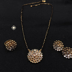 Full Gold Timeless Floral Glass Mangalsutra