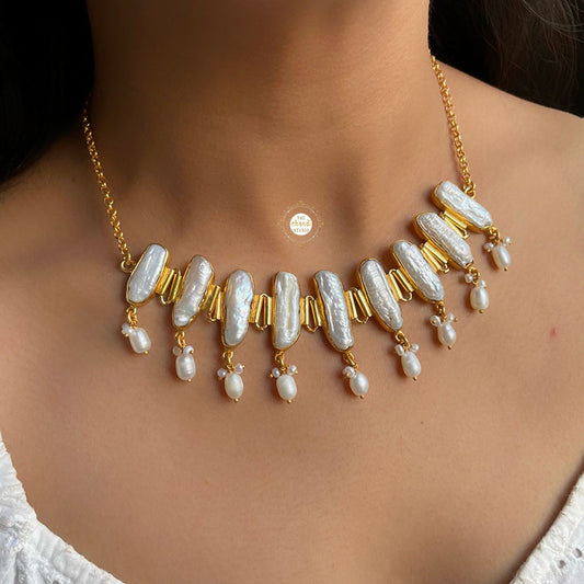 Full Gold Mother Of Pearls Necklace Set