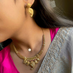 Muhurat Full Gold Paisley Necklace Set