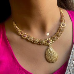 Muhurat Full Gold Paisley Necklace Set