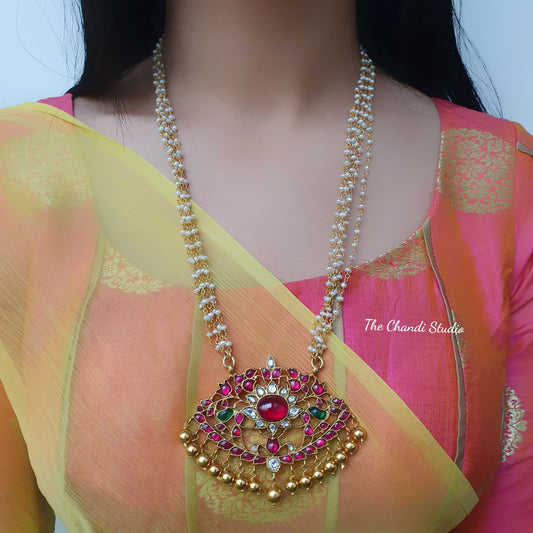 Jashn, Full Gold Kundan Necklace