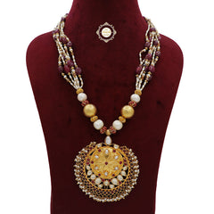 Muhurat Gold Polish Chaand Necklace