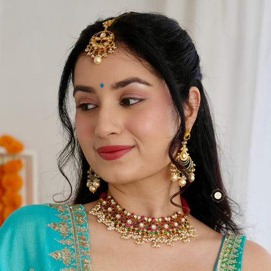 Muhurat Laal Ishq Kundan Necklace