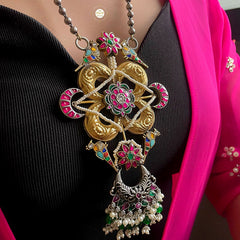 Muhurat Floral Paradise Kundan Necklace Set