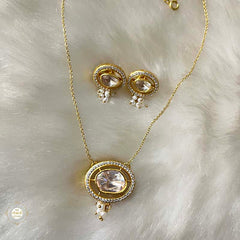 Kundan Maharani Glow Necklace with Earring