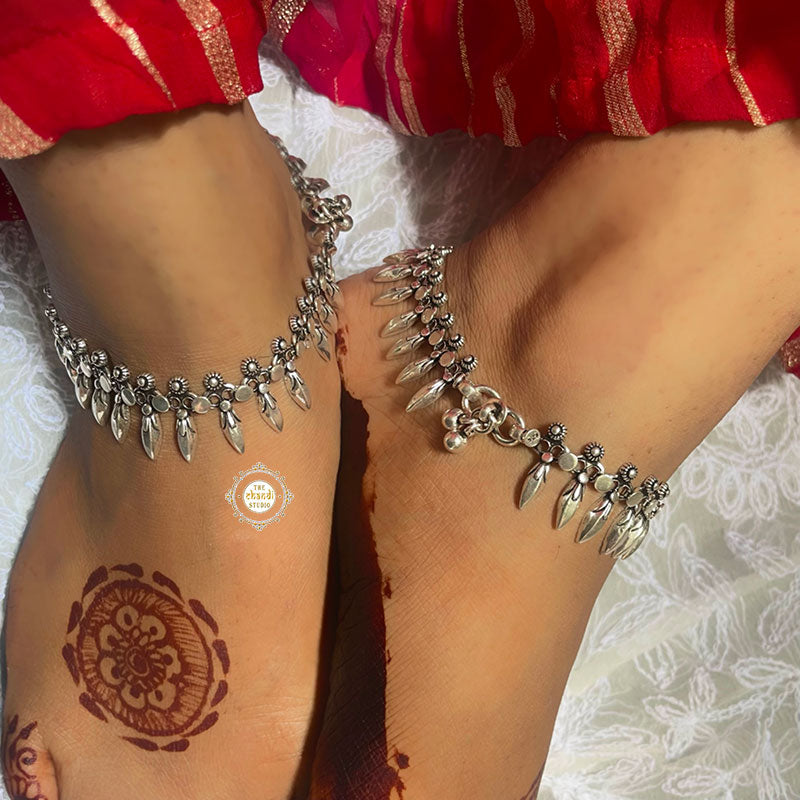 Noor Timeless Anklet