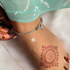 Utsav Interlocking Anklet