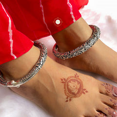 Utsav Chitai Leg Kada