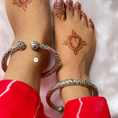 Utsav Chitai Leg Kada