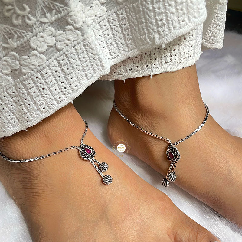 Nazaakat Drop Anklet