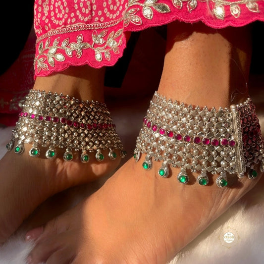 Jashn Stone Anklet