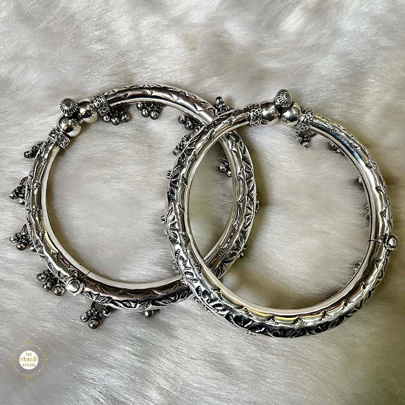 Buy Silver Ghungroo Kada Online