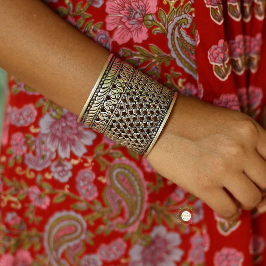 Shobhaa Jaal Work Cuff