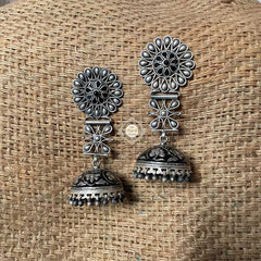 Dreamy Statement Jhumka