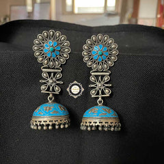 Dreamy Statement Jhumka