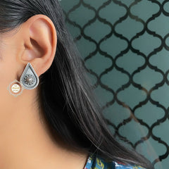 Sadabahar Tilak Studs