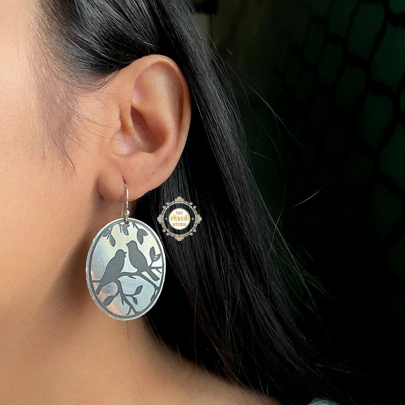 Madmast Parinde Engraved Earring