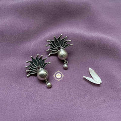 Nazaakat Lotus Ball Drop Earring