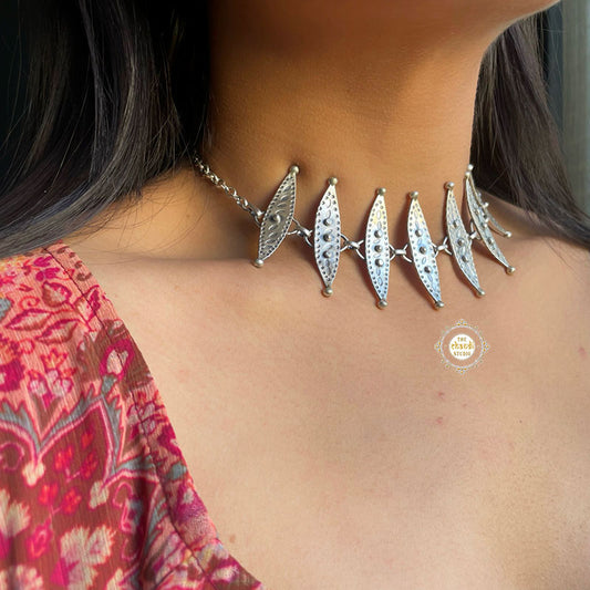 Tribal Herd Of Kayak Choker Necklace