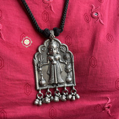 Jharokha Thread Necklace