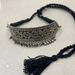 Chitai Thread Necklace