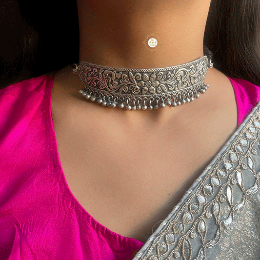 Chitai Thread Necklace