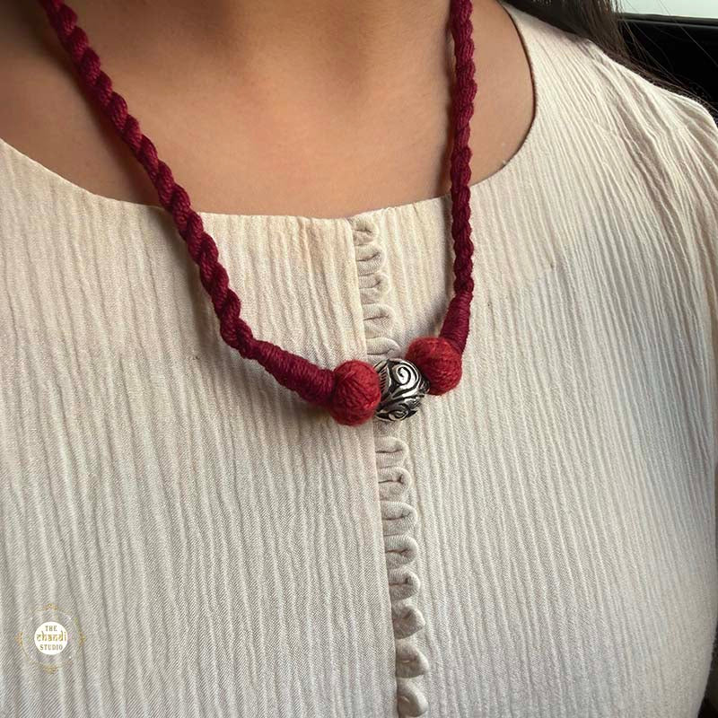 Sterling Silver Chitai Bead  Mahroon Thread Necklace