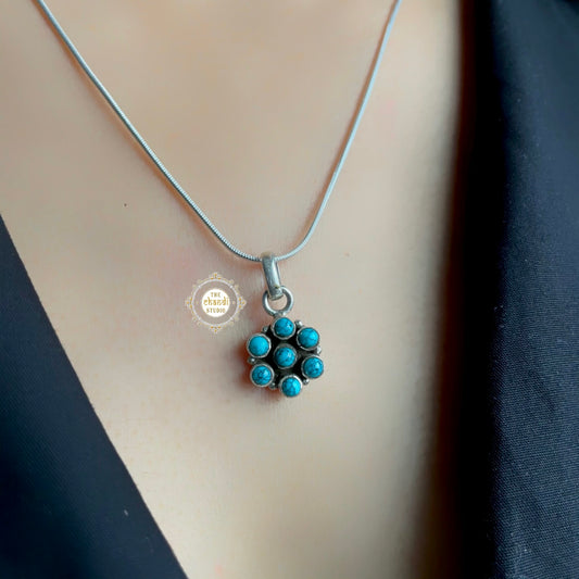 Petite Bloom Pendant