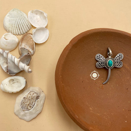 Memories 'Dancing Dragonfly' Pendant