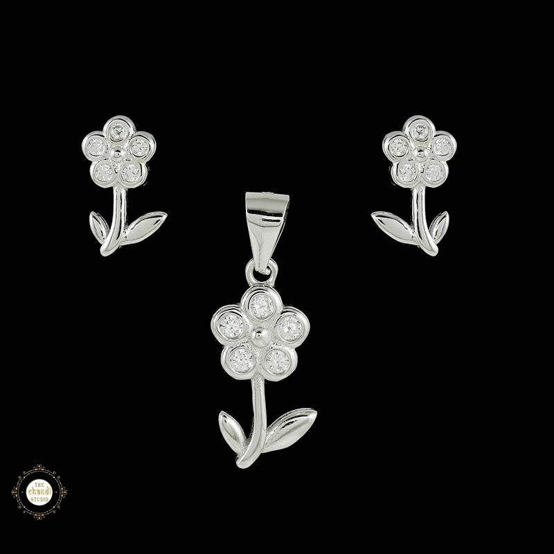 Sterling Silver Sparkling Spiral Bloom Pendant Set