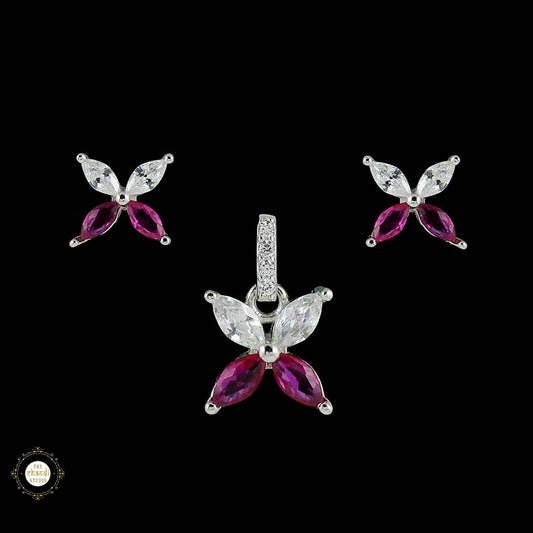 Sterling Silver Sparkling Silver Petal Glow Pendant Set