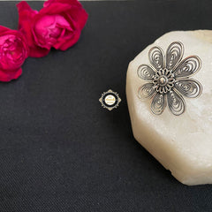 Filigree Paradise Floral Ring